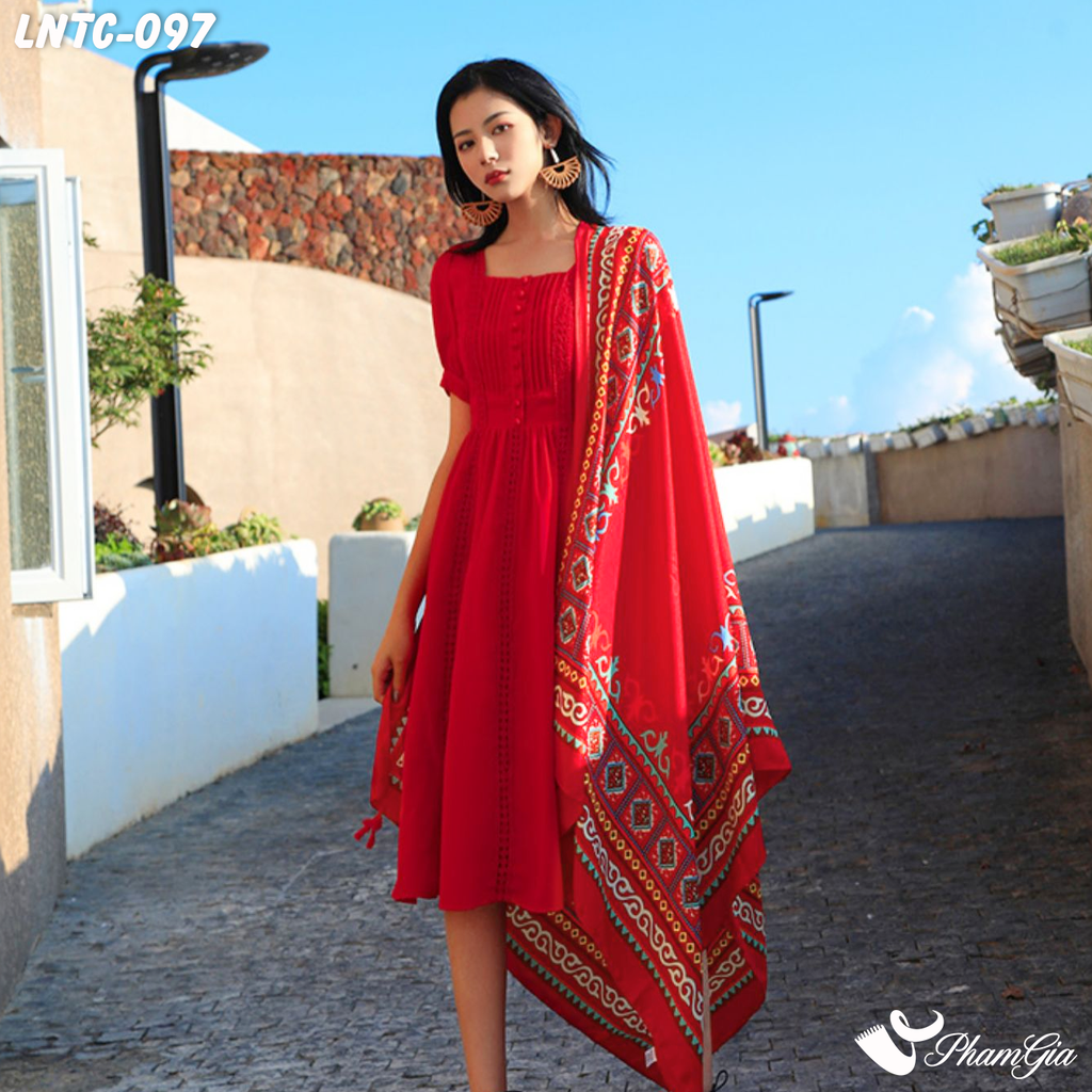 Người Mẫu Choàng Khăn Choàng Linen Boho Họa Tiết Thổ Cẩm Tribal Màu Đỏ Rực Rỡ