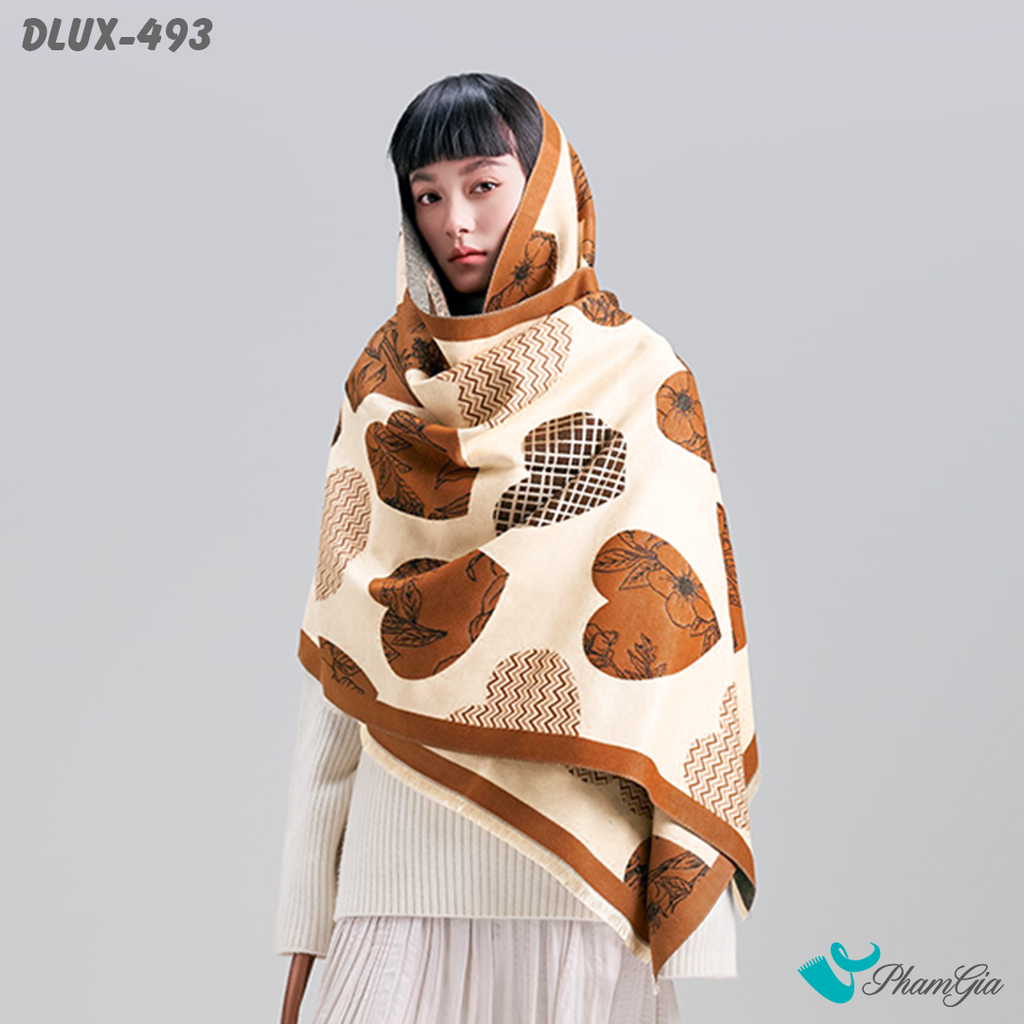 Người Mẫu Choàng Khăn Choàng Dạ Cashmere Cao Cấp Họa Tiết Trái Tim Màu Nâu Tây Cá Tính