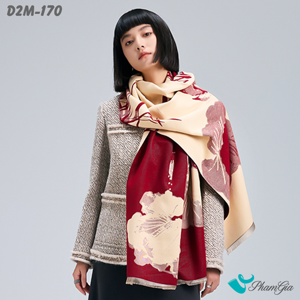 Model Choàng Khăn Choàng Dạ Cashmere 2 Mặt Cao Cấp Họa Tiết Cành Lá Màu Đỏ Đô Sang Trọng