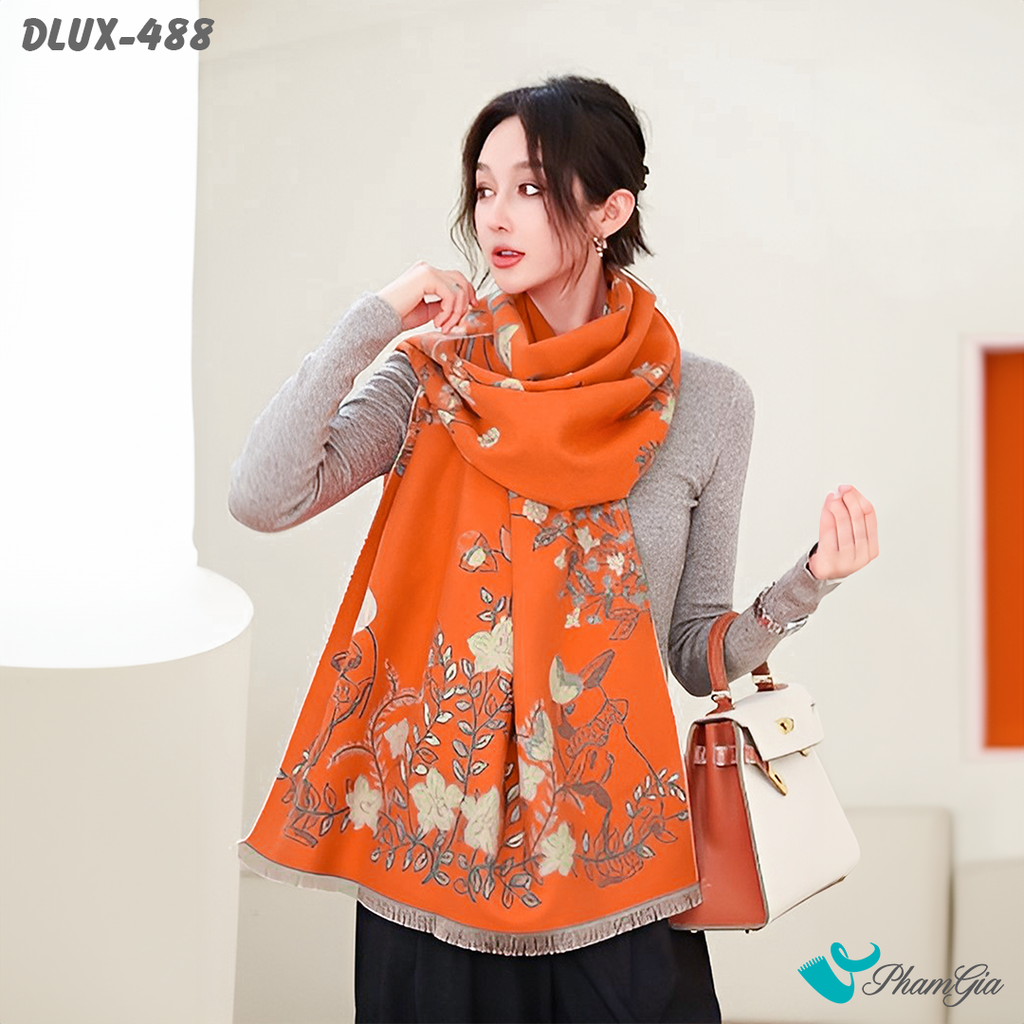 Người Mẫu Choàng Khăn Choàng Dạ Cashmere Cao Cấp Họa Tiết Hoa Dây Leo Màu Cam Gạch Trẻ Trung