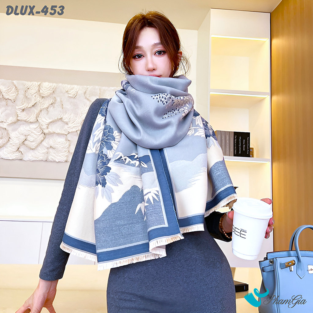Model Choàng Khăn Choàng Dạ Cashmere Cao Cấp Họa Tiết Sơn Thủy Màu Xanh Dương Sang Trọng