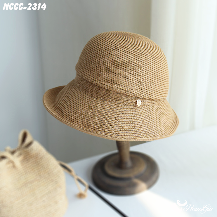 Góc Nghiêng Nón Cói Cloche Lượn Viền Cổ Điển Màu Nâu Tây