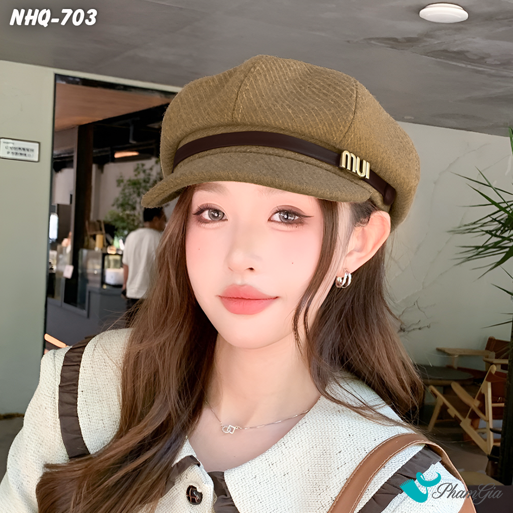 Người Mẫu Nón Hải Quân Đính Tag Chữ Phối Đai Thời Trang Cao Cấp Màu Nâu Tây