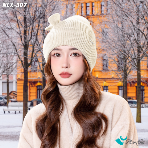 Người Mẫu Đội Nón Len Cánh Bướm 2 Lớp Giữ Ấm Cao Cấp Màu Kem