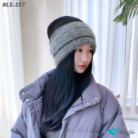 Người Mẫu Đội Nón Len Lông Thỏ 2 Lớp Giữ Ấm Cao Cấp Phối Màu Đen - Xám