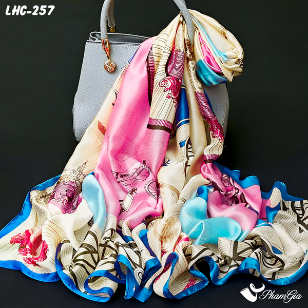 Khăn Choàng Lụa Hàng Châu Màu Beige Viền Xanh Họa Tiết Xe Ngựa Thanh Lịch (LHC257)