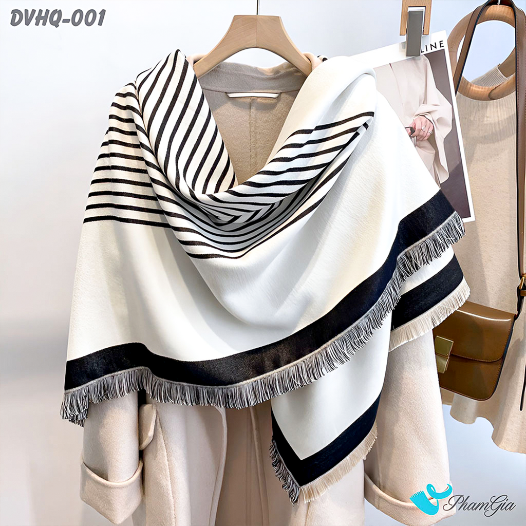 Góc Chính Diện Khăn Choàng Dạ Cashmere Vuông Phong Cách Hàn Quốc Cao Cấp Họa Tiết Kẻ Sọc Đen - Trắng