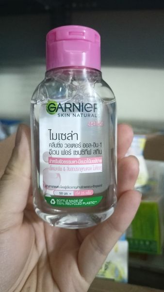 Nước tẩy trang Garnier Micellar Water - Hồng 50ml