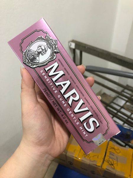 Kem đánh răng Marvis 85ml - Sensitive Gums Gentle Mint (màu hồng)