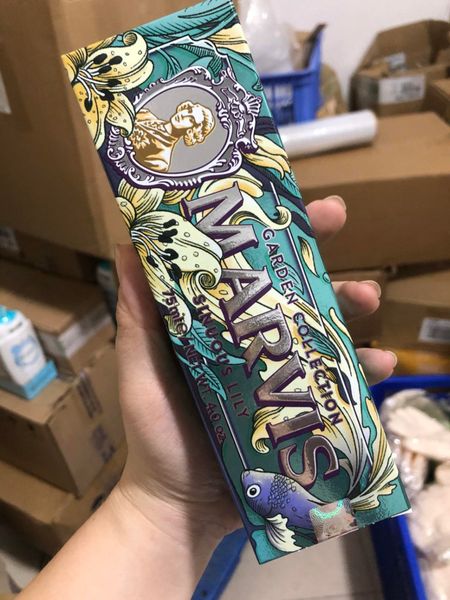 Kem đánh răng Marvis 75ml - Sinuous Lily (Con cá)