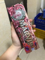 Kem đánh răng Marvis 75ml - Kissing Rose (Hoa hồng)