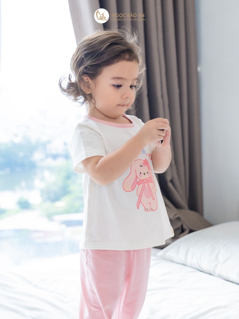 [NGỌC BẢO AN] Bộ quần áo dài tay bé gái hoạ tiết thỏ hồng