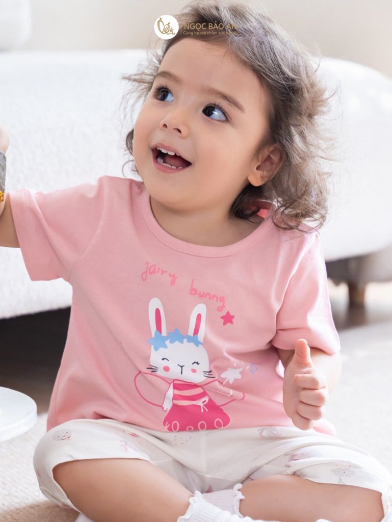 [NGỌC BẢO AN KIDS] Bộ quần áo lửng bé gái hoạ tiết thỏ bunny hồng