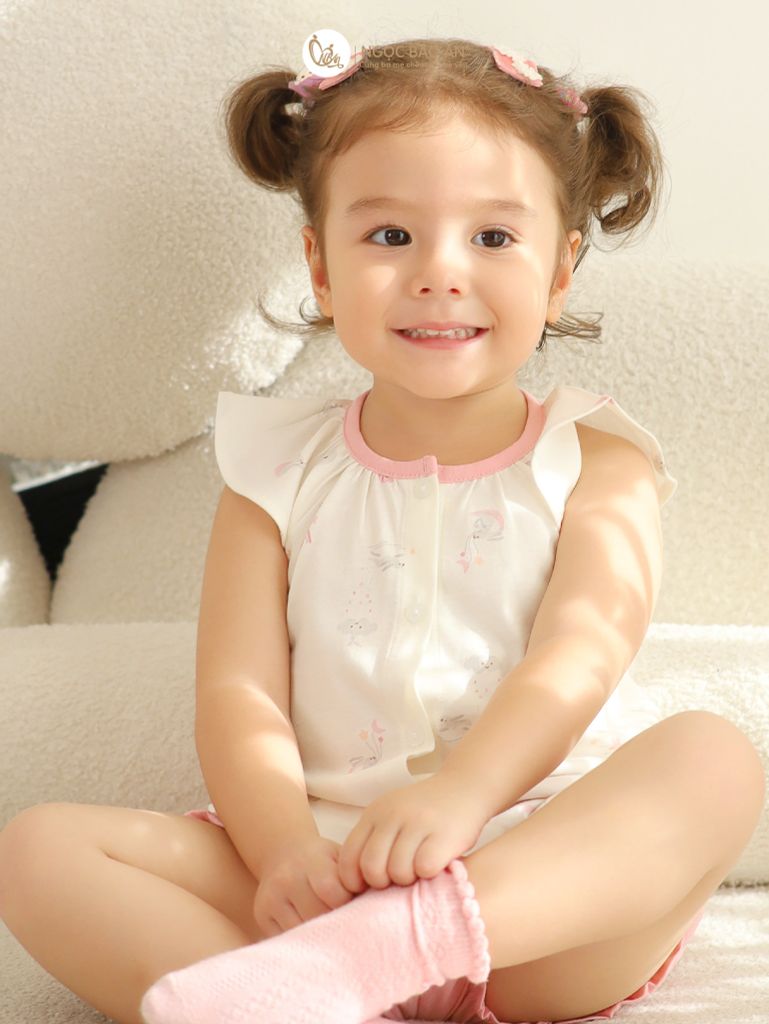 [NGỌC BẢO AN KIDS] Bộ quần áo đùi sát nách bé gái hoạ tiết thỏ trăng hồng
