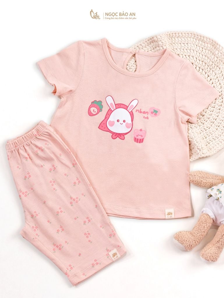 [NGỌC BẢO AN KIDS] Bộ quần áo lửng bé gái hoạ tiết thỏ gấu hồng