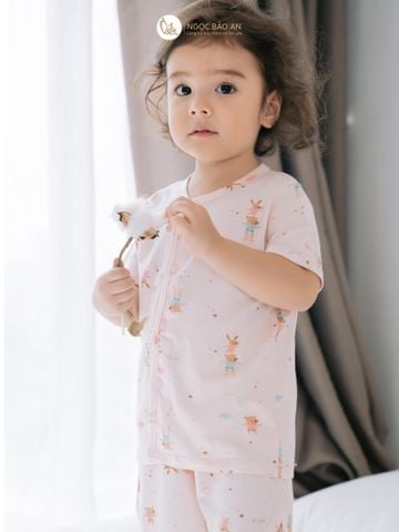 [M&B] Bộ quần áo cài giữa tay ngắn chất vải rayon thoáng mát