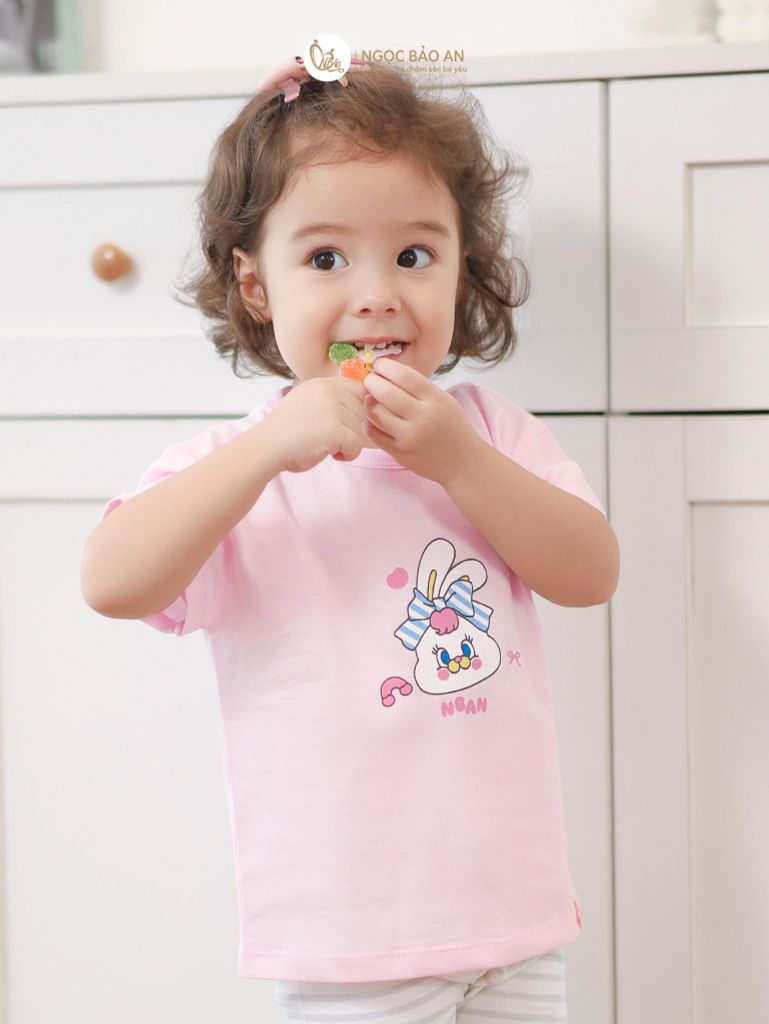 [NGỌC BẢO AN KIDS] Bộ quần áo lửng bé gái hoạ tiết thỏ đáng yêu