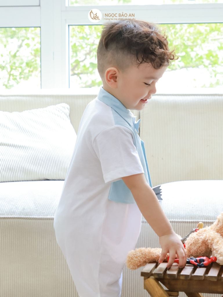 [M&B] BST Gấu: Body tay ngắn cổ sơ mi sư tử xanh