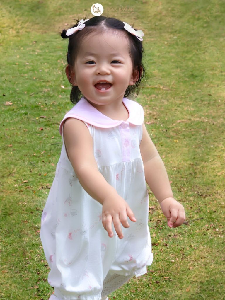 [M&B] Bộ bodysuit tay sát nách cotton cho bé gái