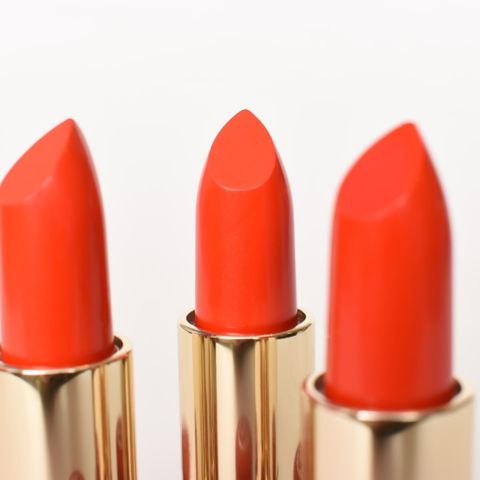 Son Môi Organic Màu Đỏ Cam Living Nature Lipstick Electric Coral