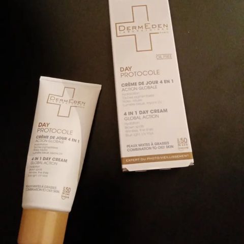 Kem Chống Nắng 4 Trong 1 DermEden Day Cream Global Action Combination Skin SPF 50 PA+++