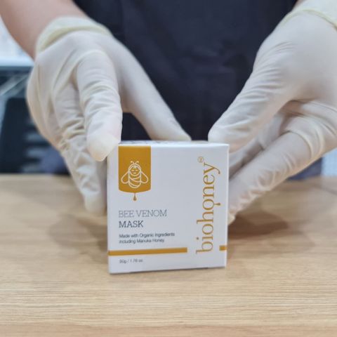 Hũ mặt nạ nọc ong Biohoney Bee Venom Mask Chống Lão Hóa Da