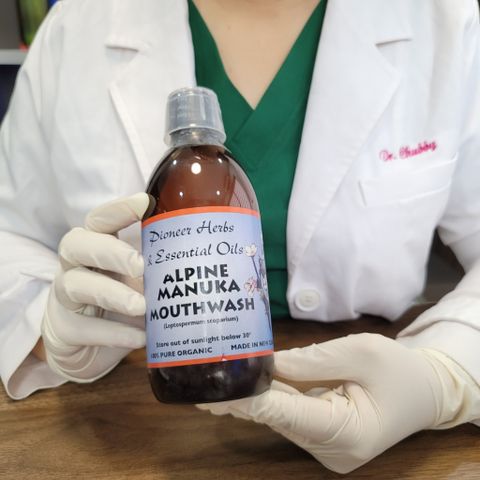 Nước Súc Miệng Keo Ong Organic Nelson Honey Alpine Manuka Giảm Hôi Miệng, Nhiệt Miệng