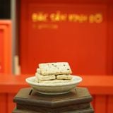 Bánh sen gạo mầm