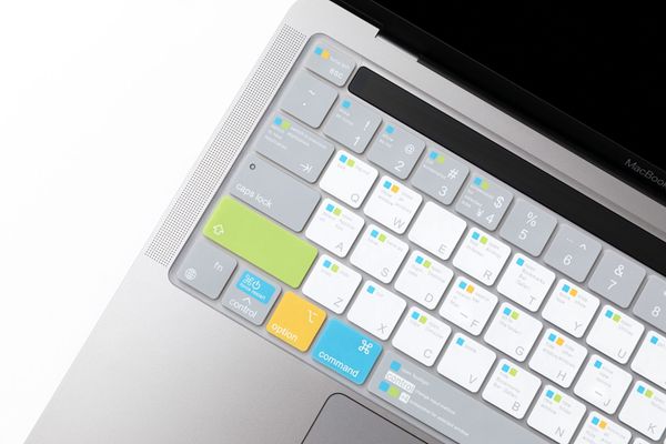 Phủ phím MacBook Air M2 2022, Ppro 14″/16″ 2021 innostyle (usa) keyguard navigator shortcut
