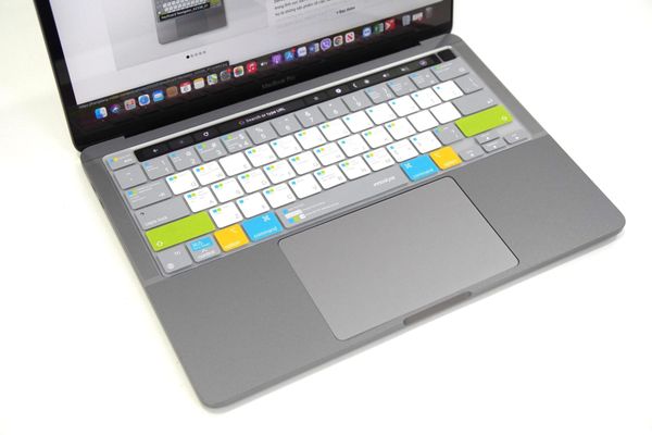 Phủ phím MacBook Pro 13” M1/M2 innostyle (usa) keyguard navigator shortcut