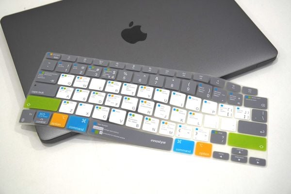 Phủ phím MacBook Air M2 2022, Ppro 14″/16″ 2021 innostyle (usa) keyguard navigator shortcut