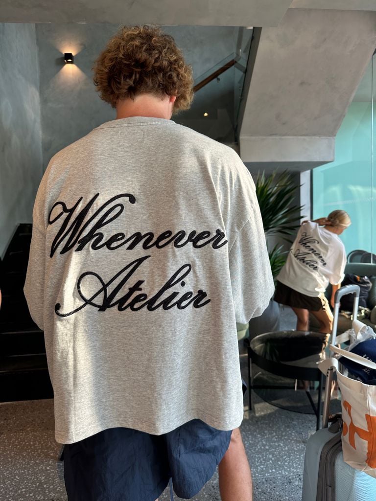 “WHENEVER” SS25 EMBROIDERED LOGO LONG SLEEVES T-SHIRT / GREY
