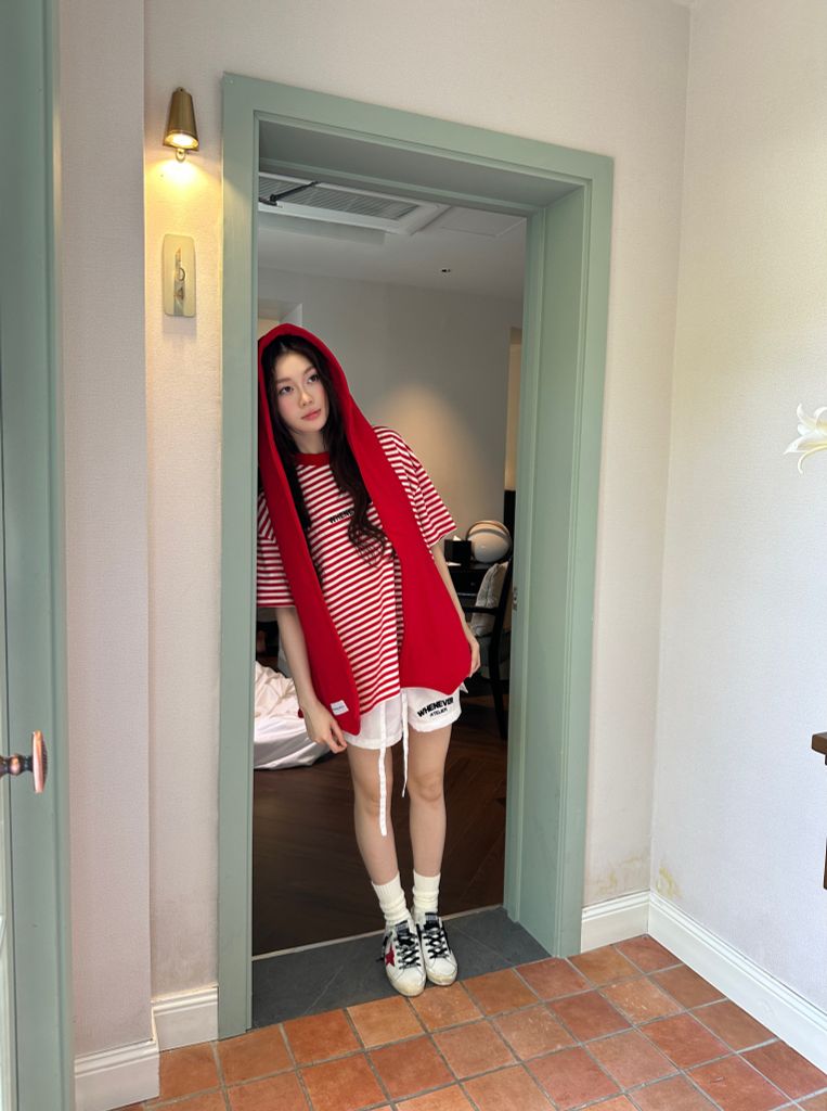 "WHENEVER" PATCHWORK HOODED SCARF / RED