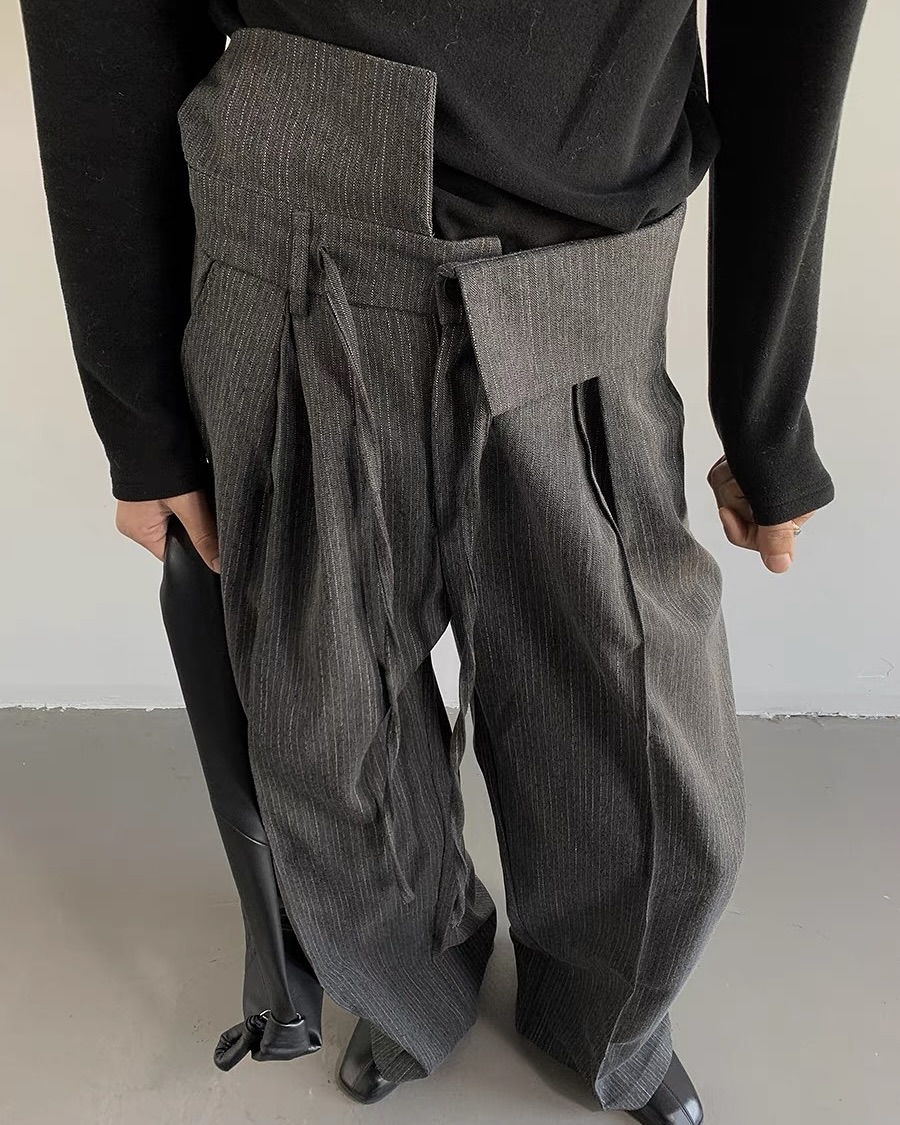  Folded Pants 