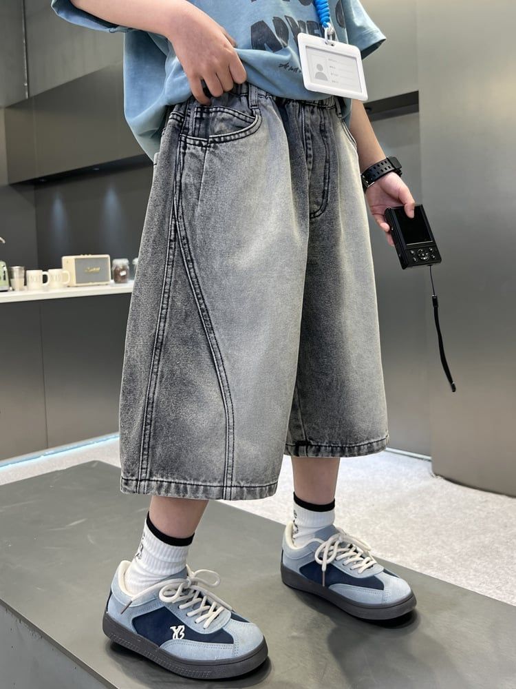 Quần bò ngắn túi thêu Q23