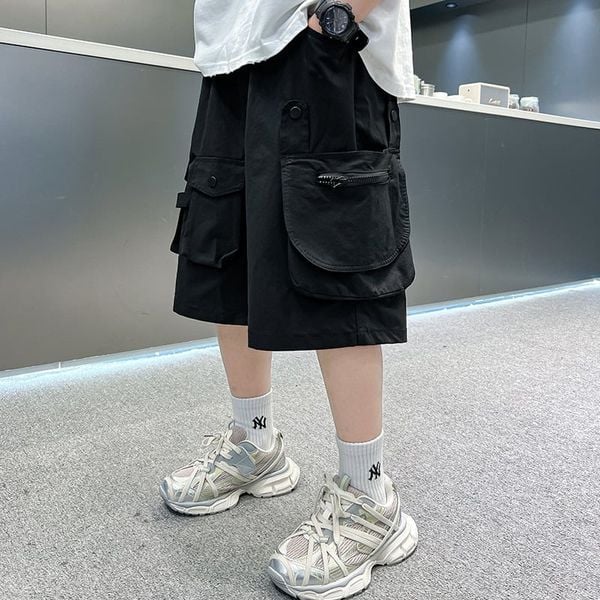 Quần ngắn túi hộp chất dù Q18