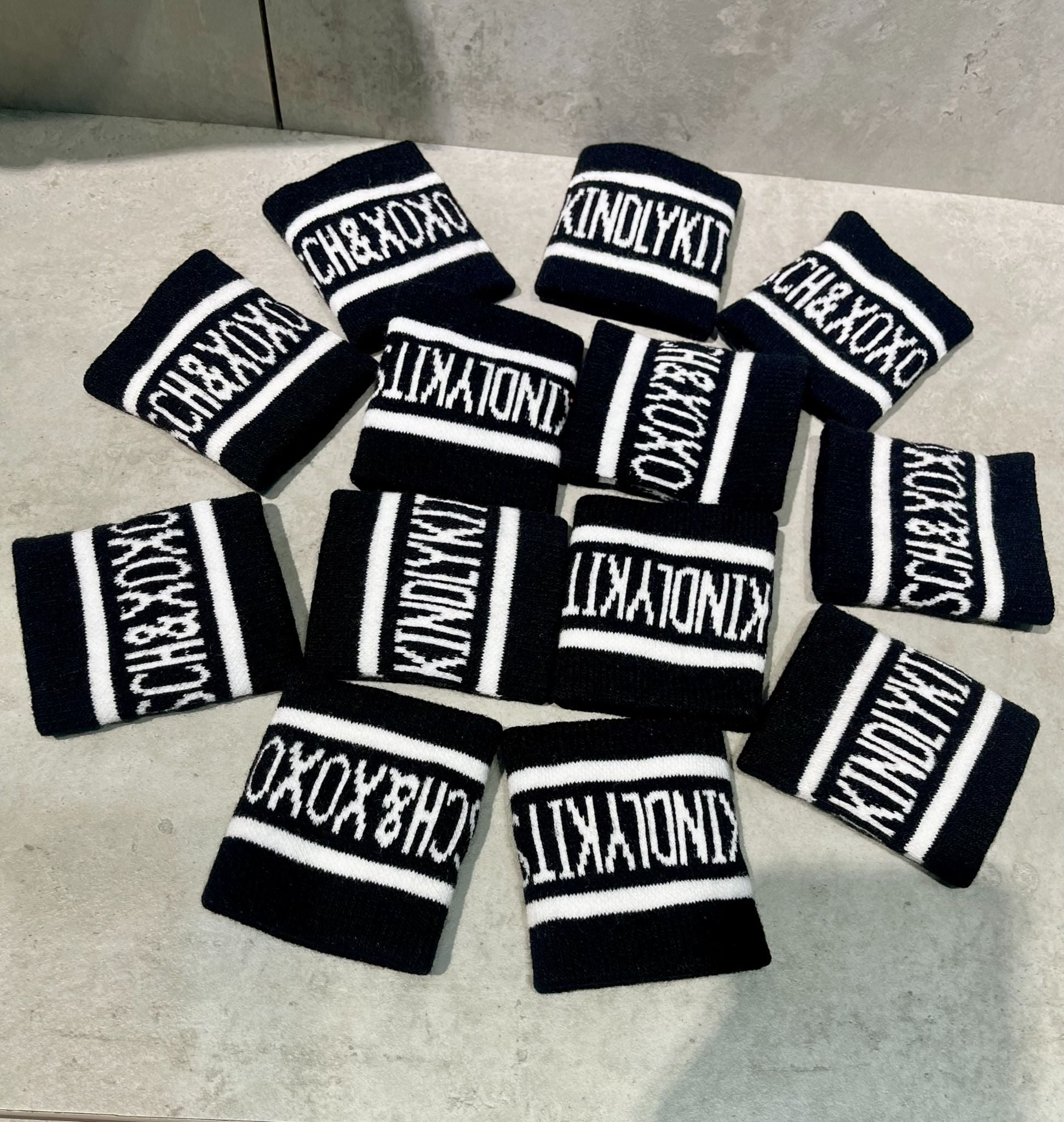 Băng đô đeo tay (1 cái)