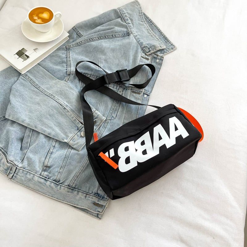 Túi xách đeo chéo T05