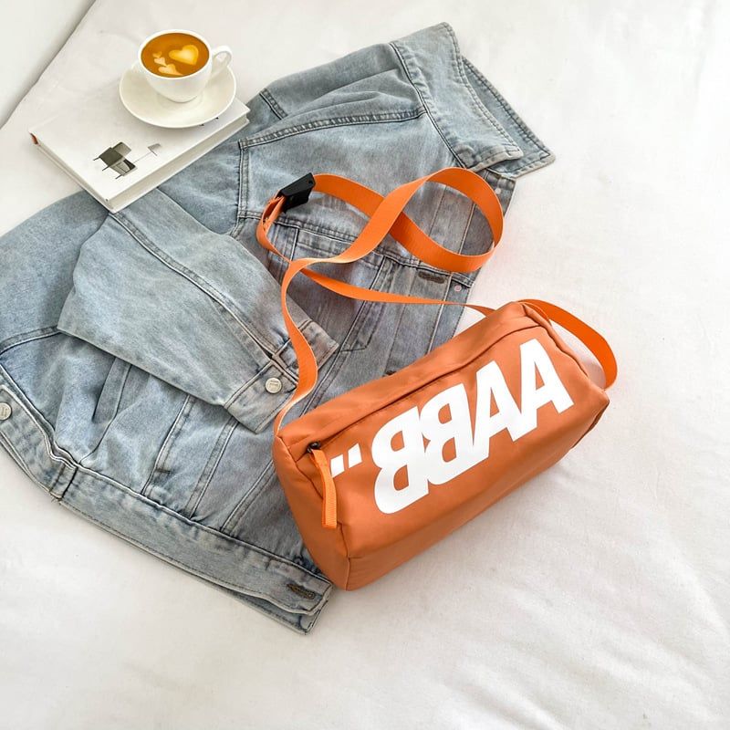 Túi xách đeo chéo T05