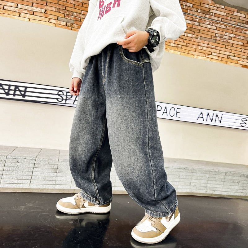 Quần bò dài lót nỉ túi đính sticker QD45