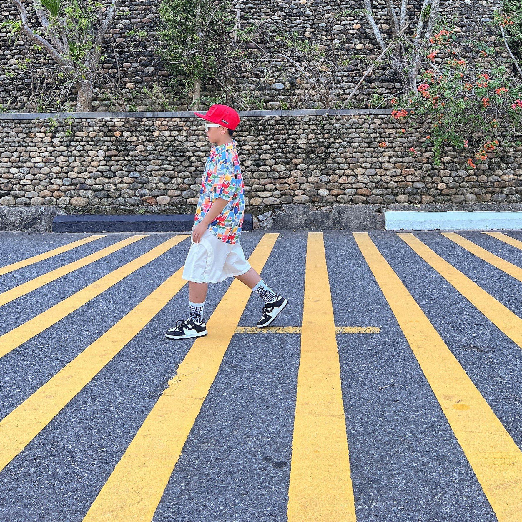 Áo sơ mi ngắn tay hoạt hình A170