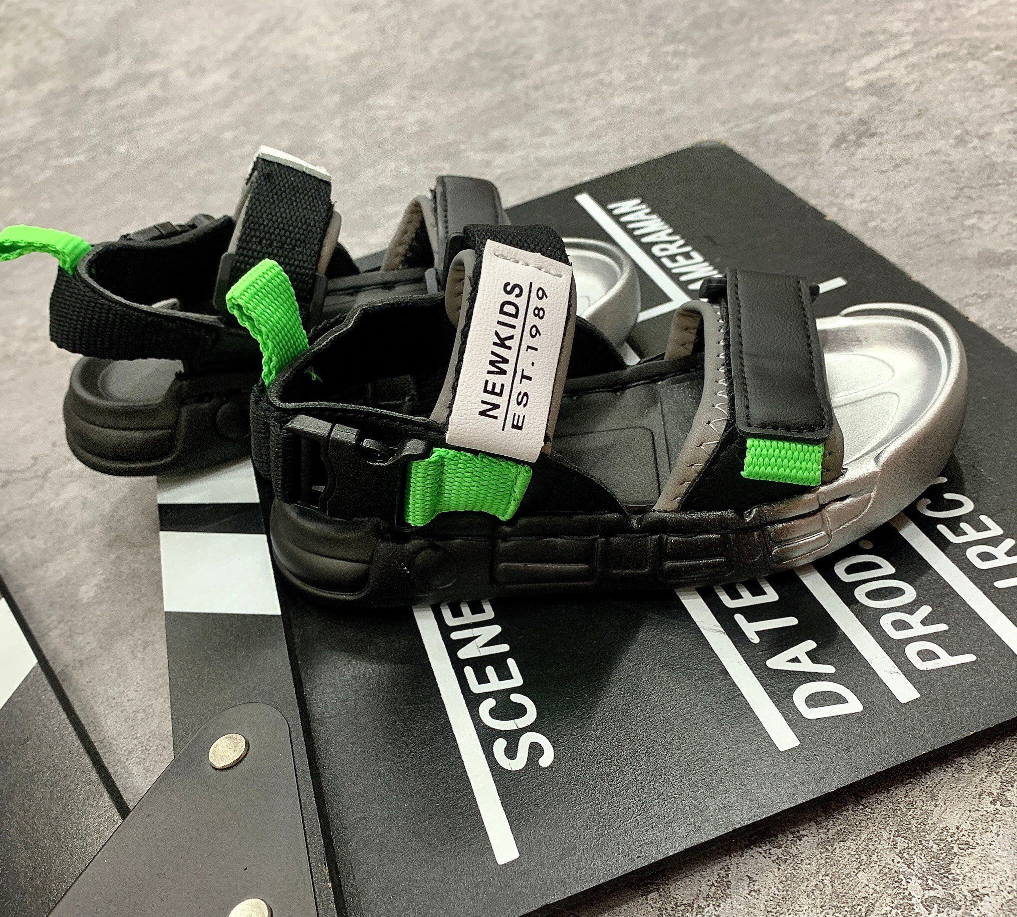 Sandal đế 2 màu quai