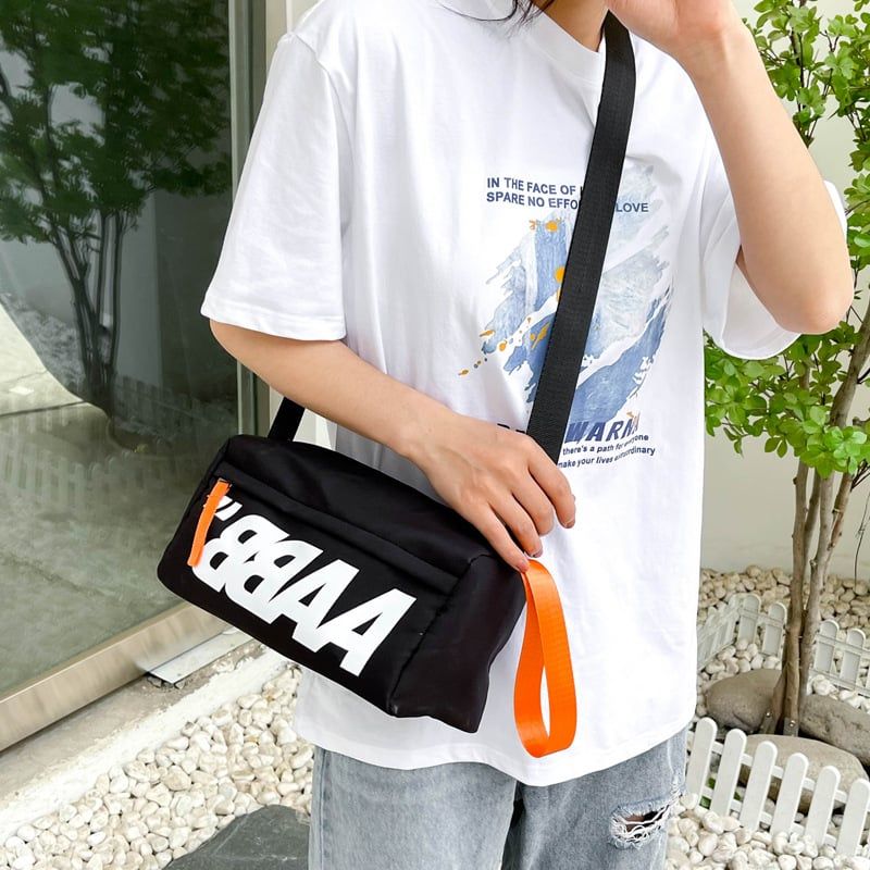 Túi xách đeo chéo T05