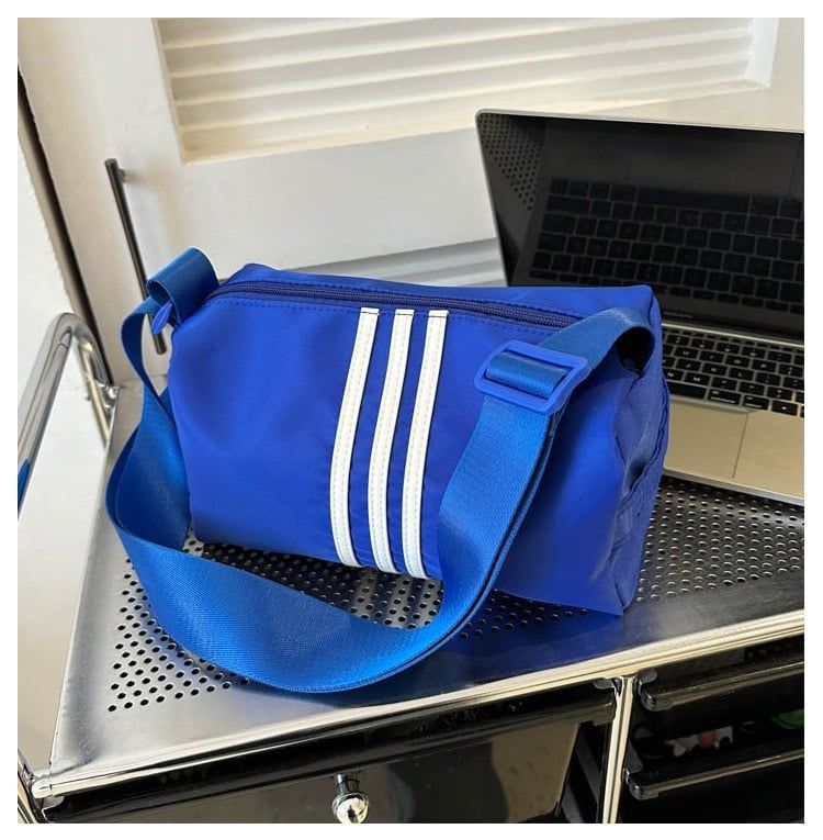 Túi xách đeo chéo T06