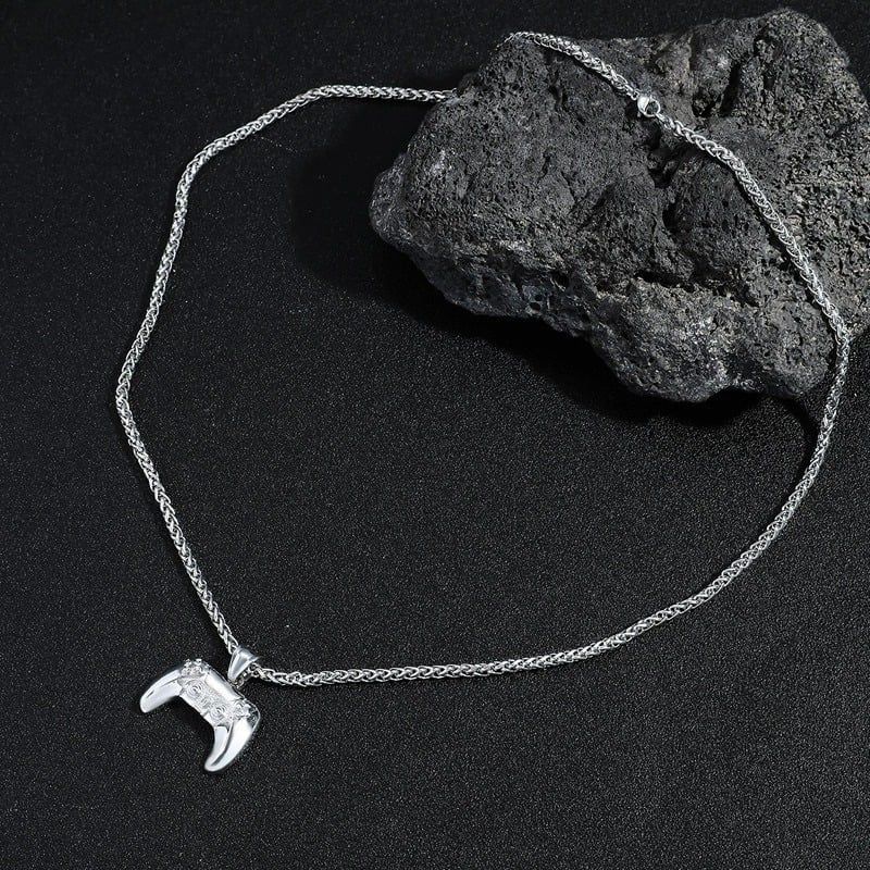 Mặt dây chuyền máy chơi game D11