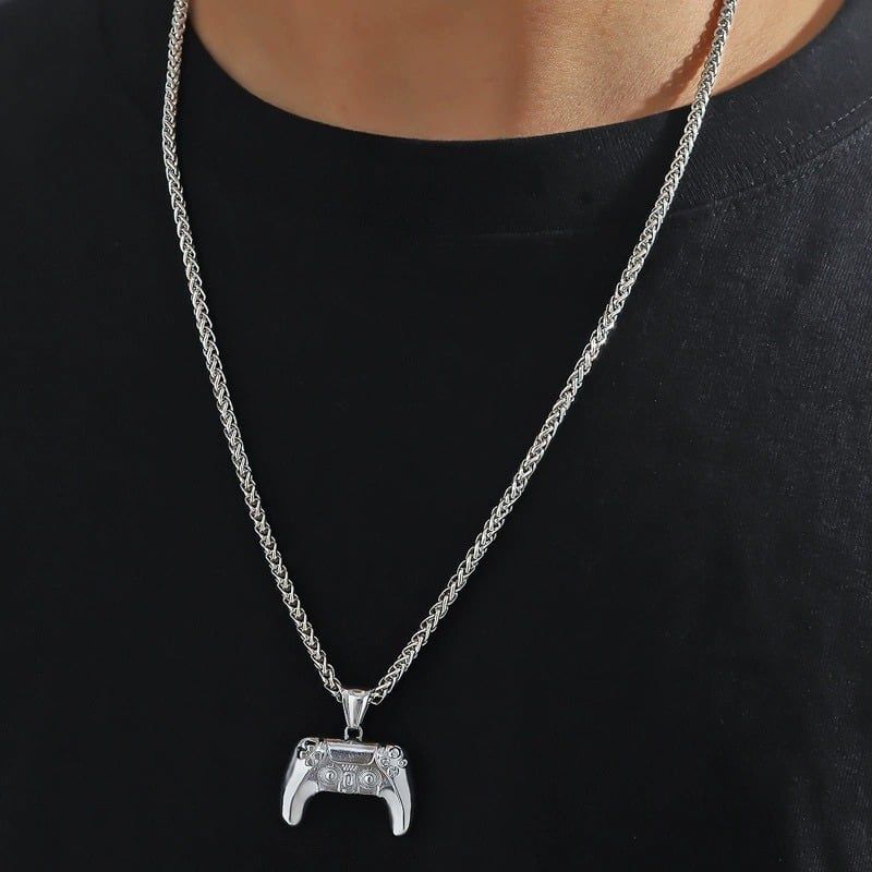 Mặt dây chuyền máy chơi game D11