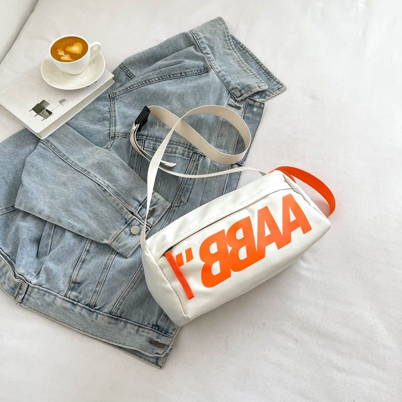 Túi xách đeo chéo T05