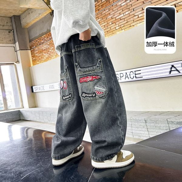 Quần bò dài lót nỉ túi đính sticker QD45