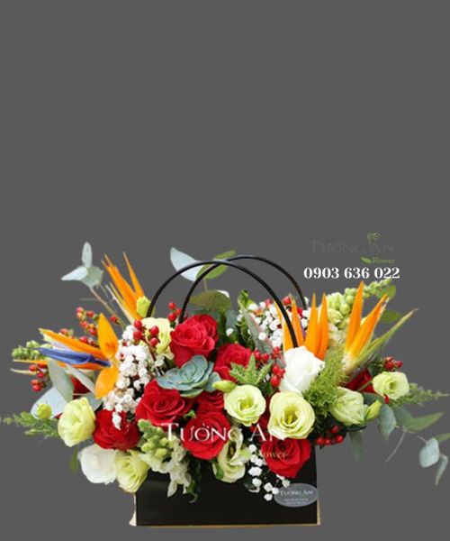 Giỏ Hoa Chào Ngày Mới