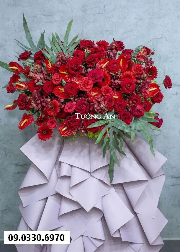  Kệ Hoa Chúc Mừng Hiện Đại - B532 